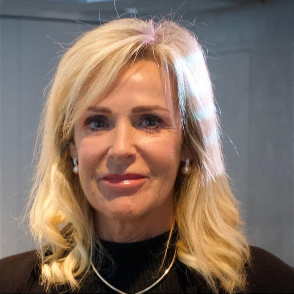 MIchelle Cailler portrait OK